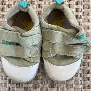 Ten Little Unisex First Walker Size 4.5